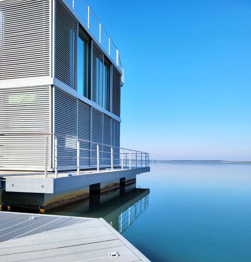 Schwimmendes Ferienhaus Silent Elsterheide Esterno foto